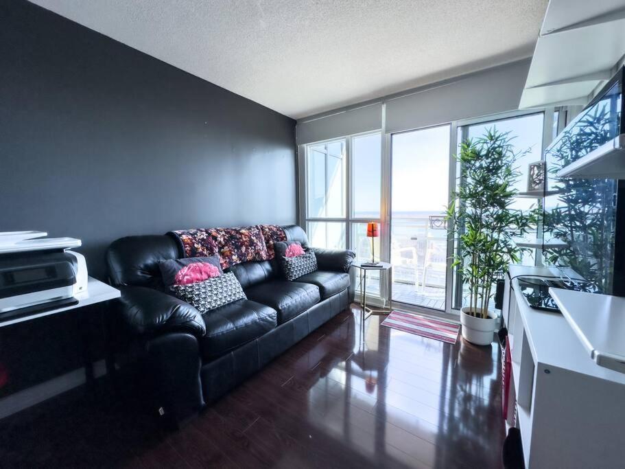 Comfort Two Beds Suite By Cn Tower Rogers Centre Plus Free Parking Toronto Kültér fotó
